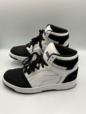 Puma Mid-Top Sneakers Size 9.5 Black and White Mid-Top Sneakers